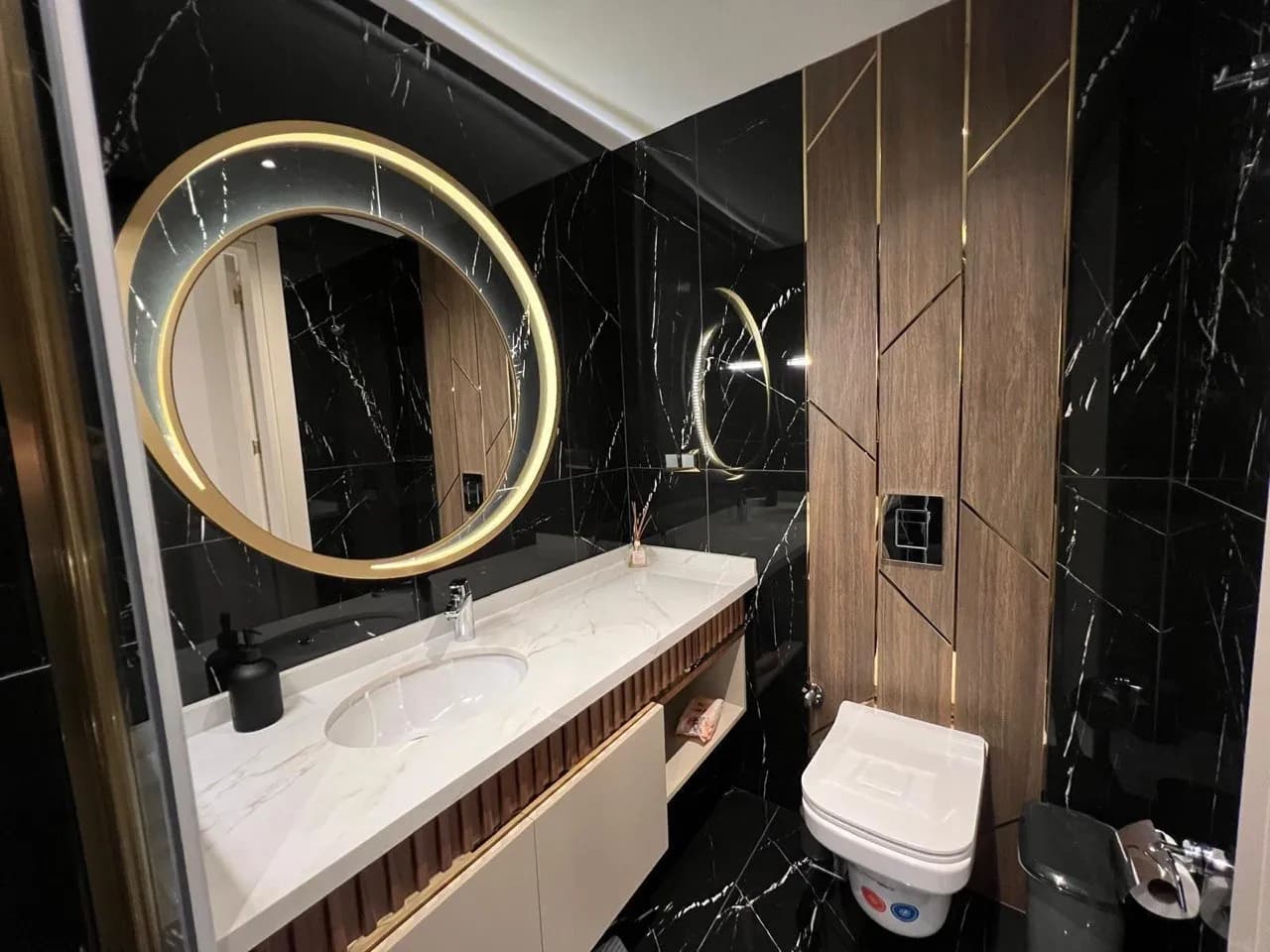BestHome 36/37 the Legend — 2+1 — bathroom