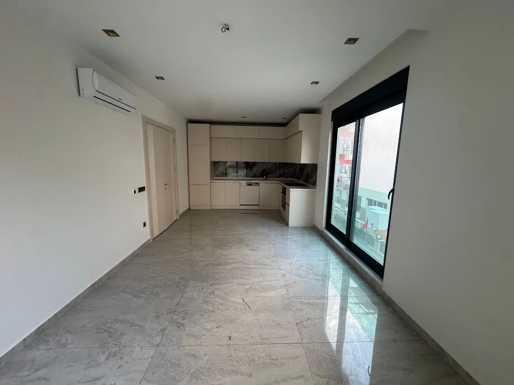 BestHome 36 Centrum — 2+1 Sale — balcony