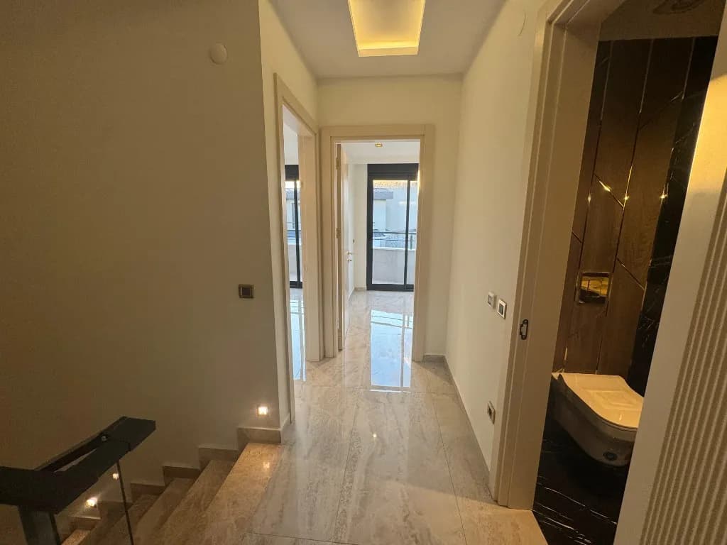 BestHome 36 Centrum — Duplex 2+1 Sale — hallway duplex