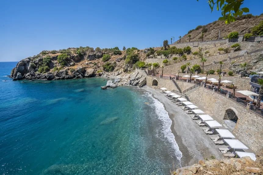 Beach Hotel — Gazipaşa — beach terrace